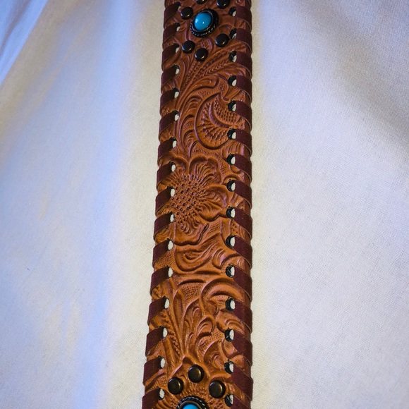 Belt - Picture 3 of 5